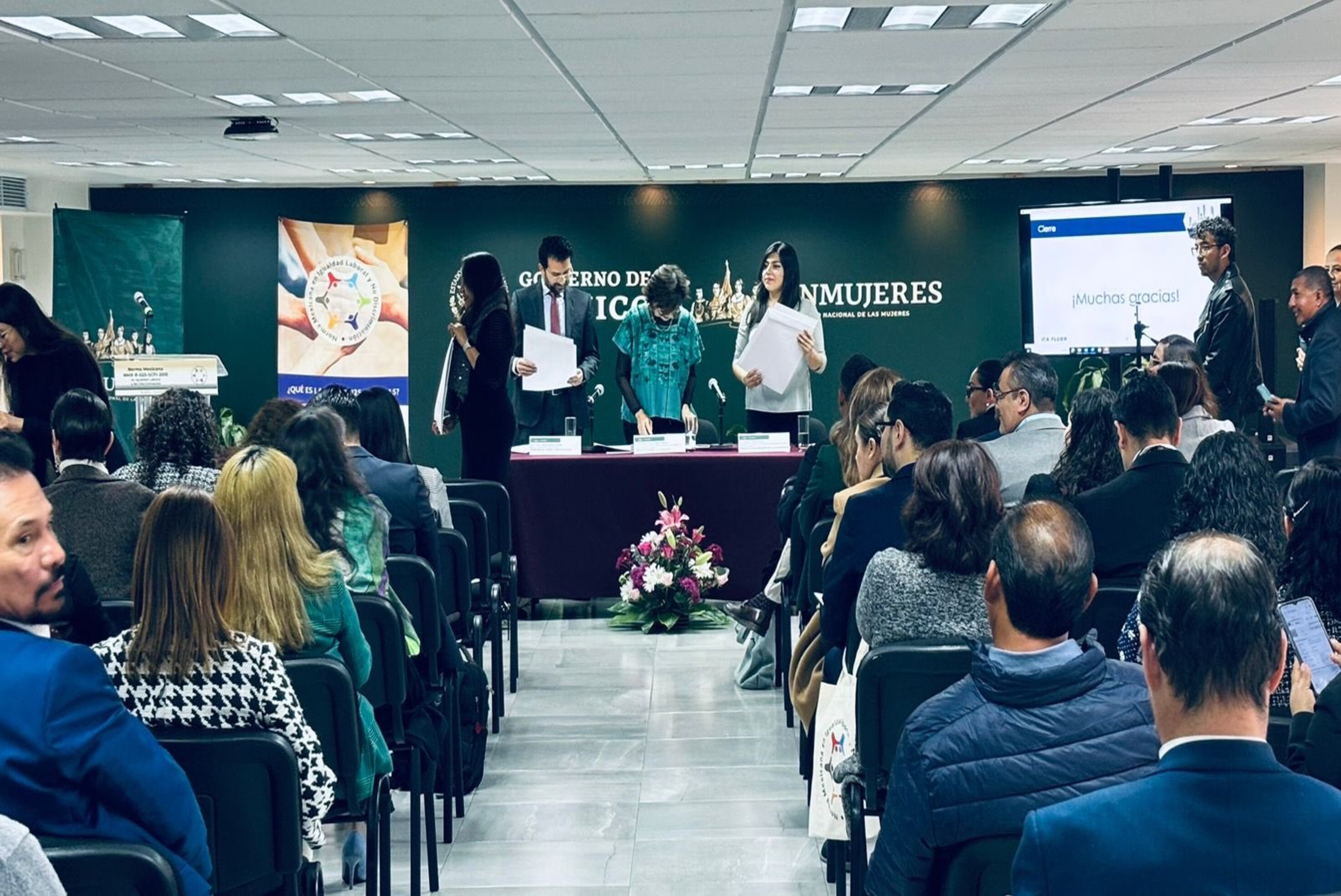 Entrega de Reconocimientos a Centros de Trabajo Certificados 2022